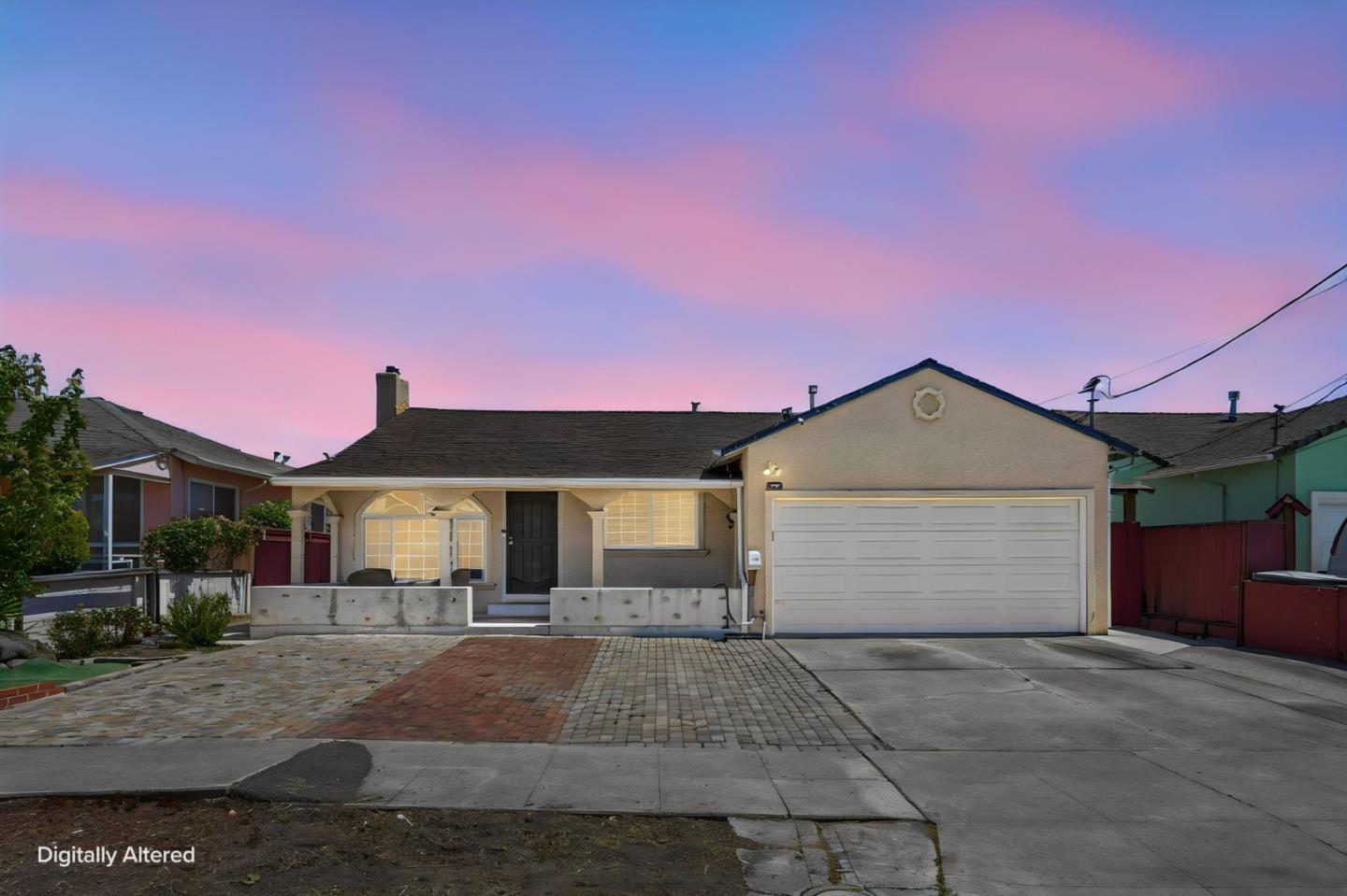 762 Portola DR