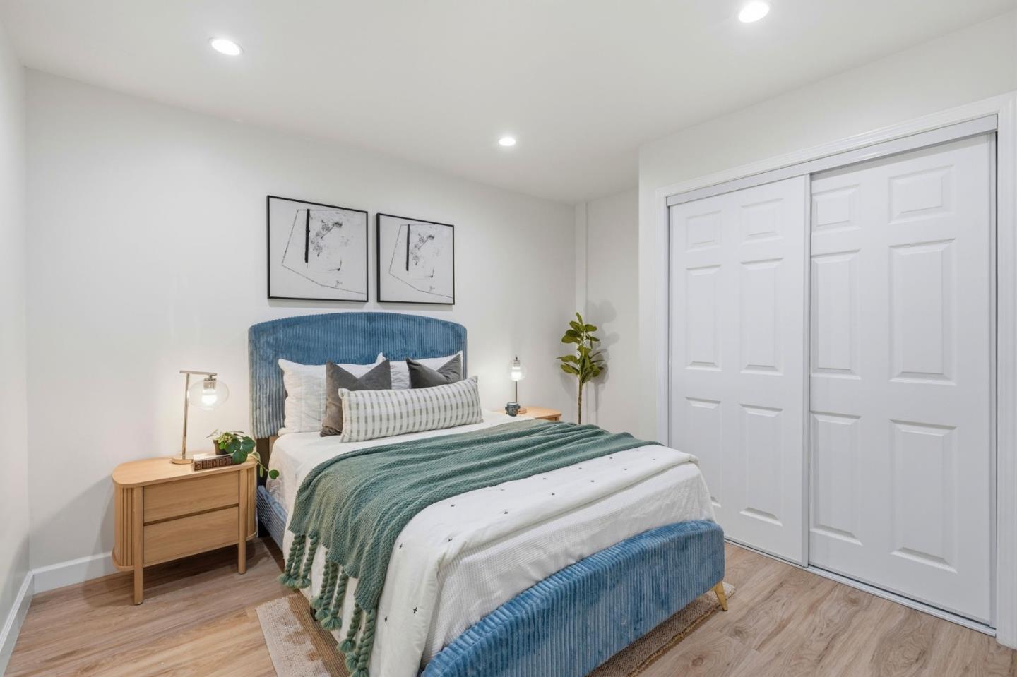 762 Portola DR