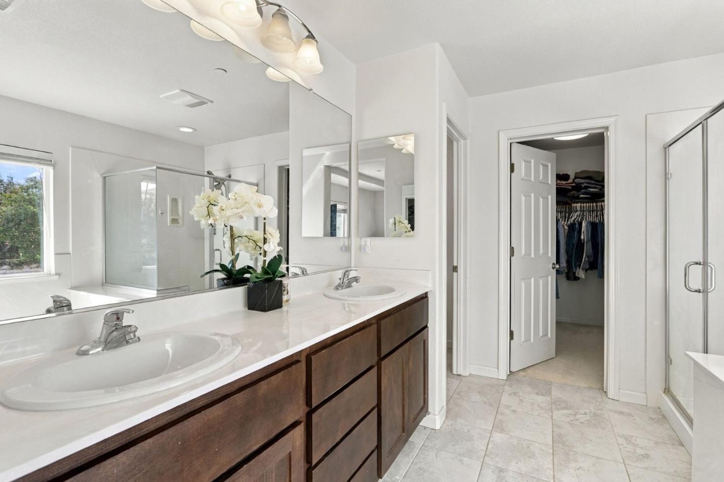 5357 Gramercy Circle