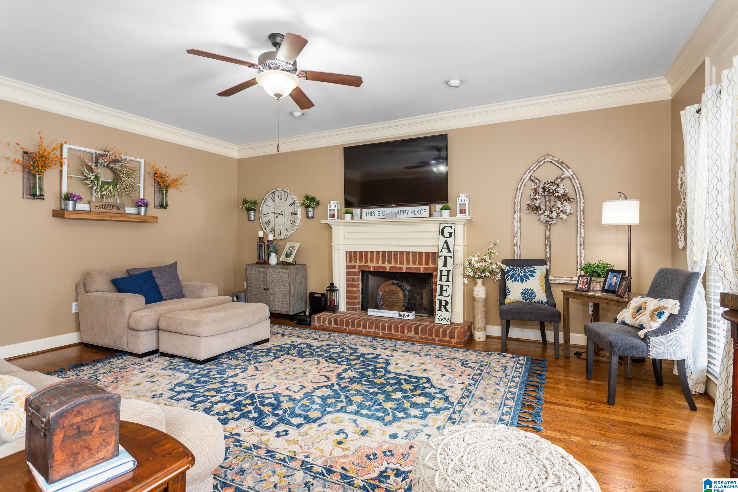 319 KENSINGTON AVENUE