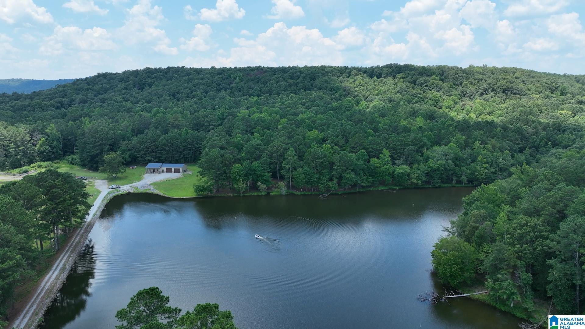 411 DR JENKINS LANE