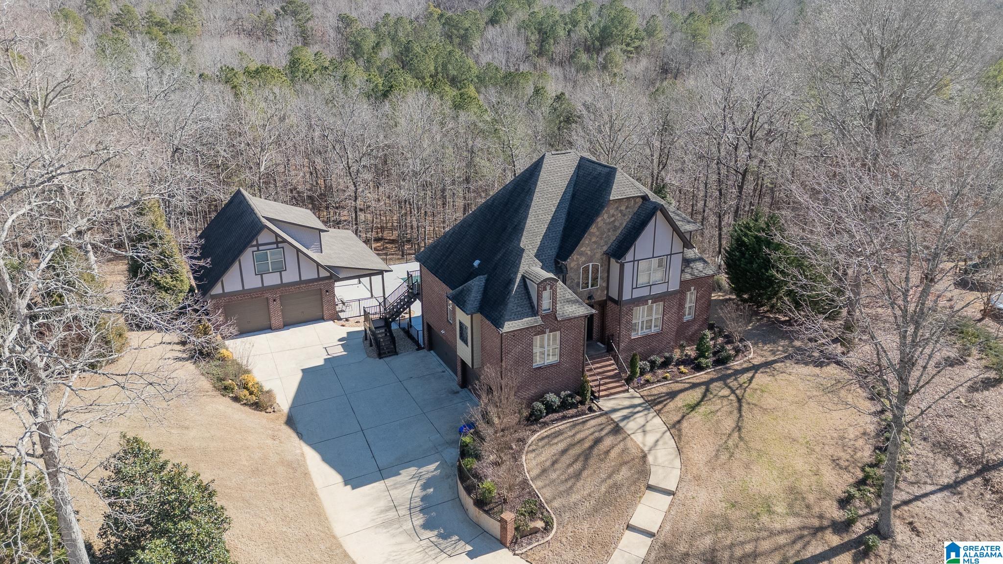 8233 CARRINGTON DRIVE