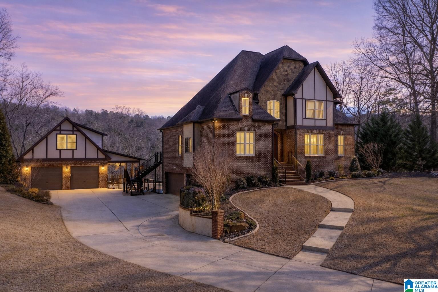 8233 CARRINGTON DRIVE