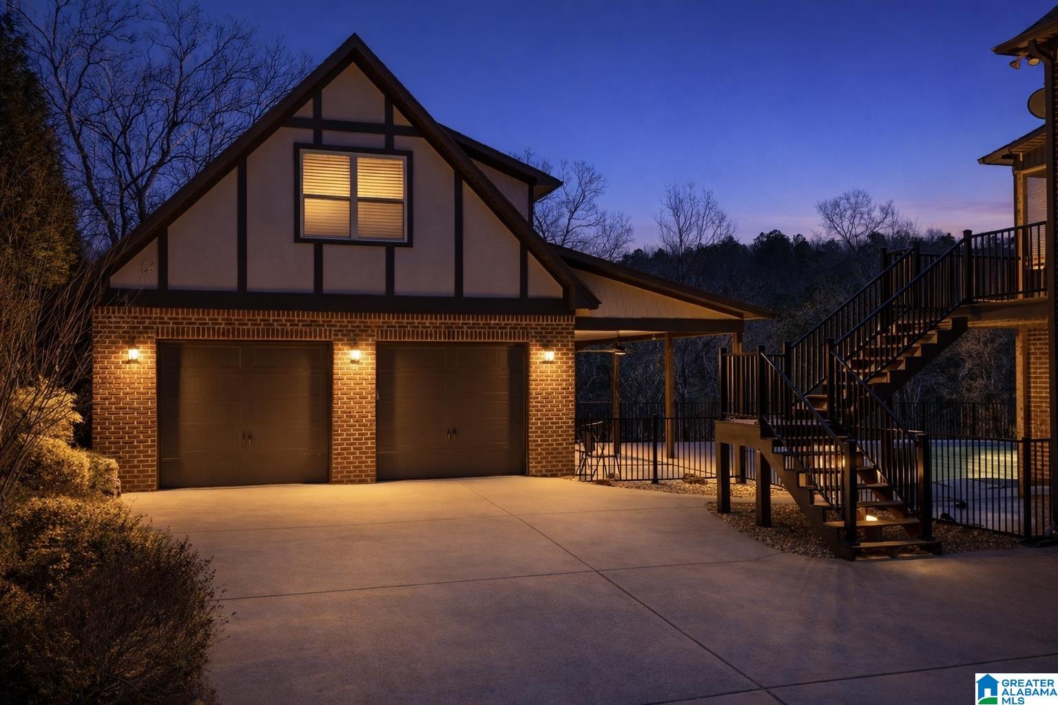 8233 CARRINGTON DRIVE