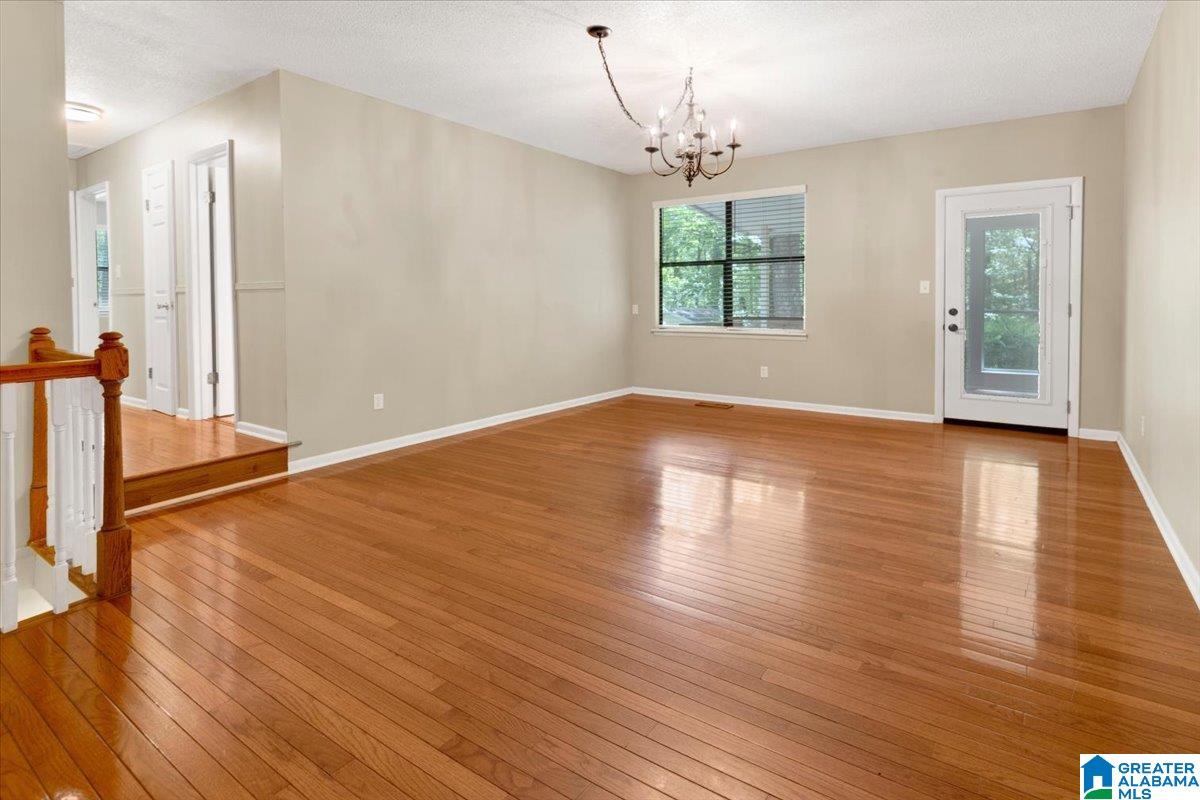 2808 SHIRLEY DRIVE