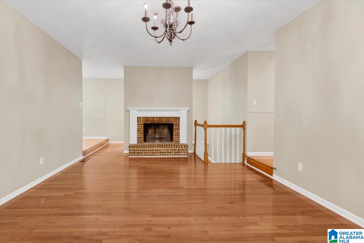 2808 SHIRLEY DRIVE