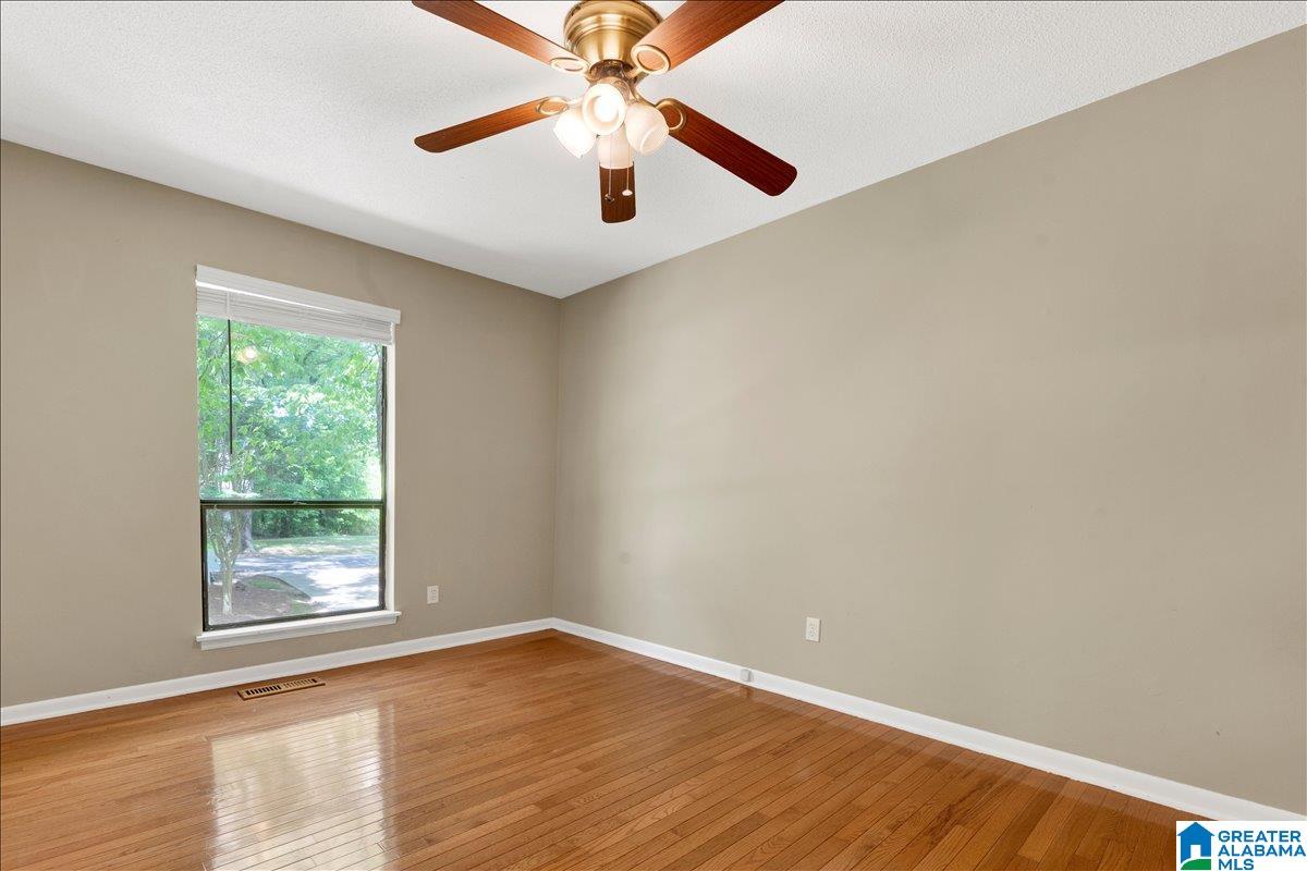 2808 SHIRLEY DRIVE