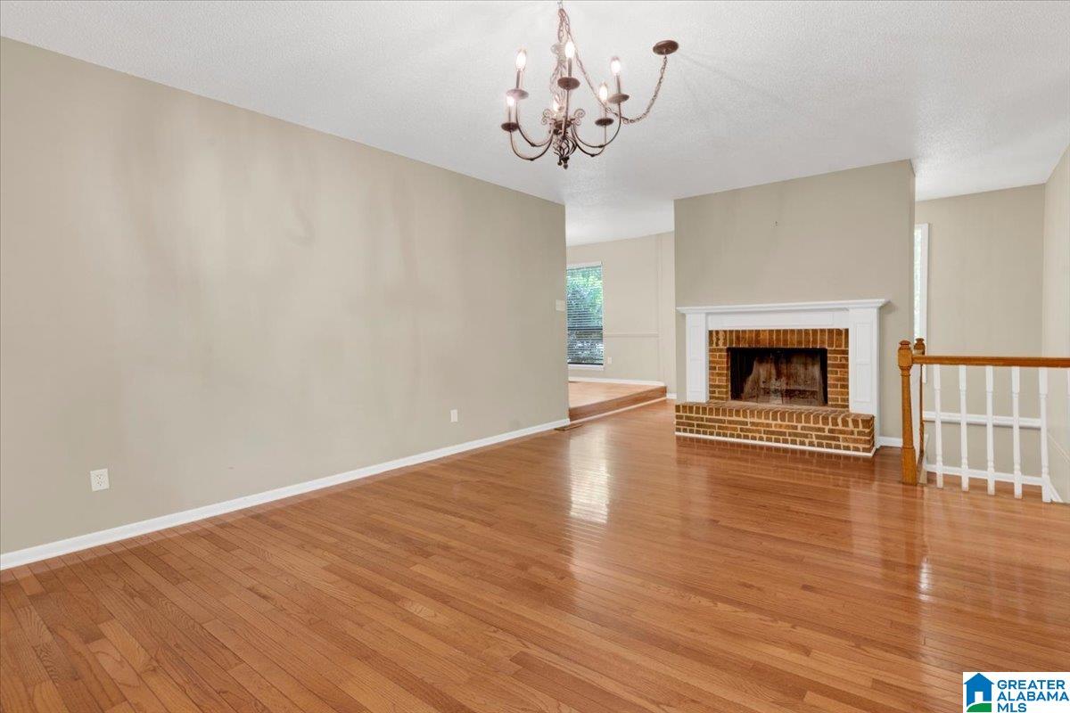 2808 SHIRLEY DRIVE