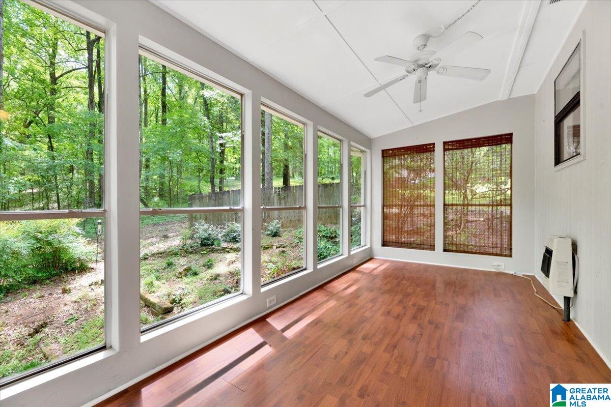 2808 SHIRLEY DRIVE