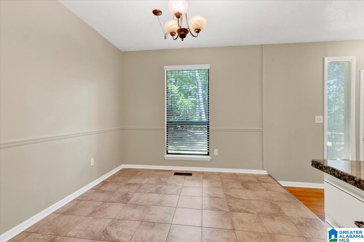 2808 SHIRLEY DRIVE