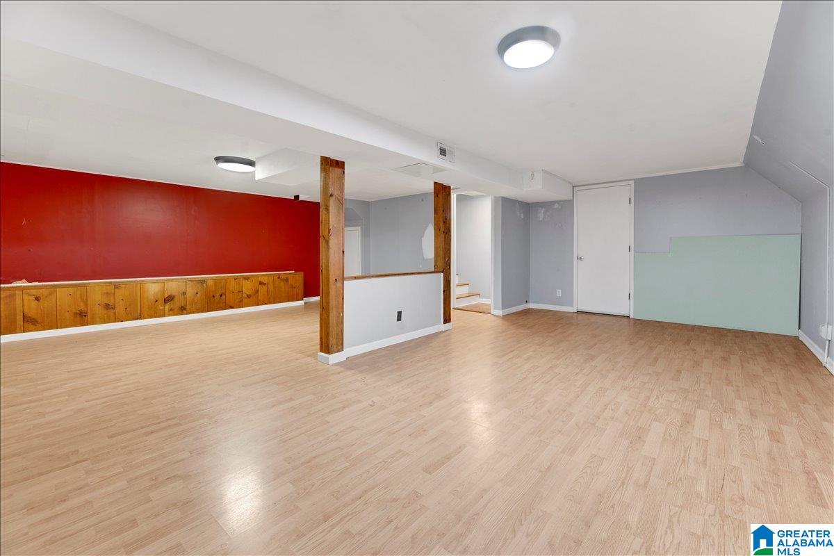 2808 SHIRLEY DRIVE
