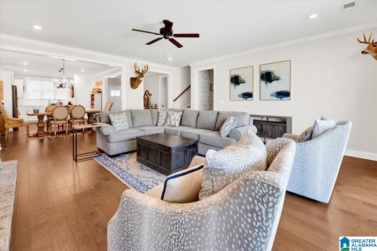 5732 LONG VIEW TRAIL