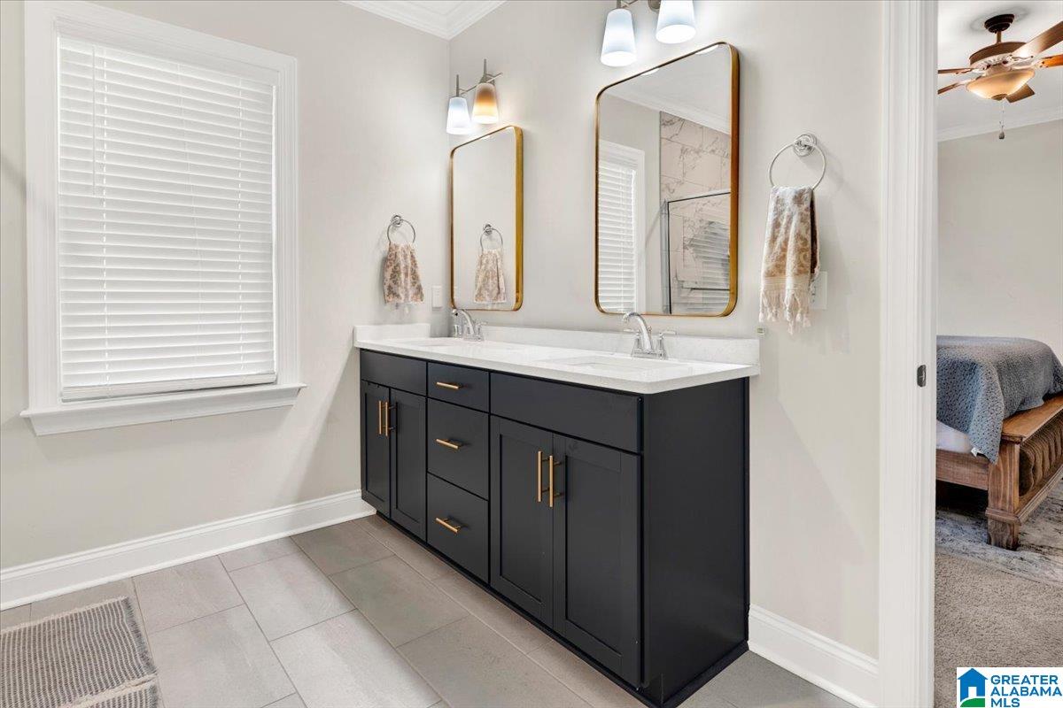 5732 LONG VIEW TRAIL