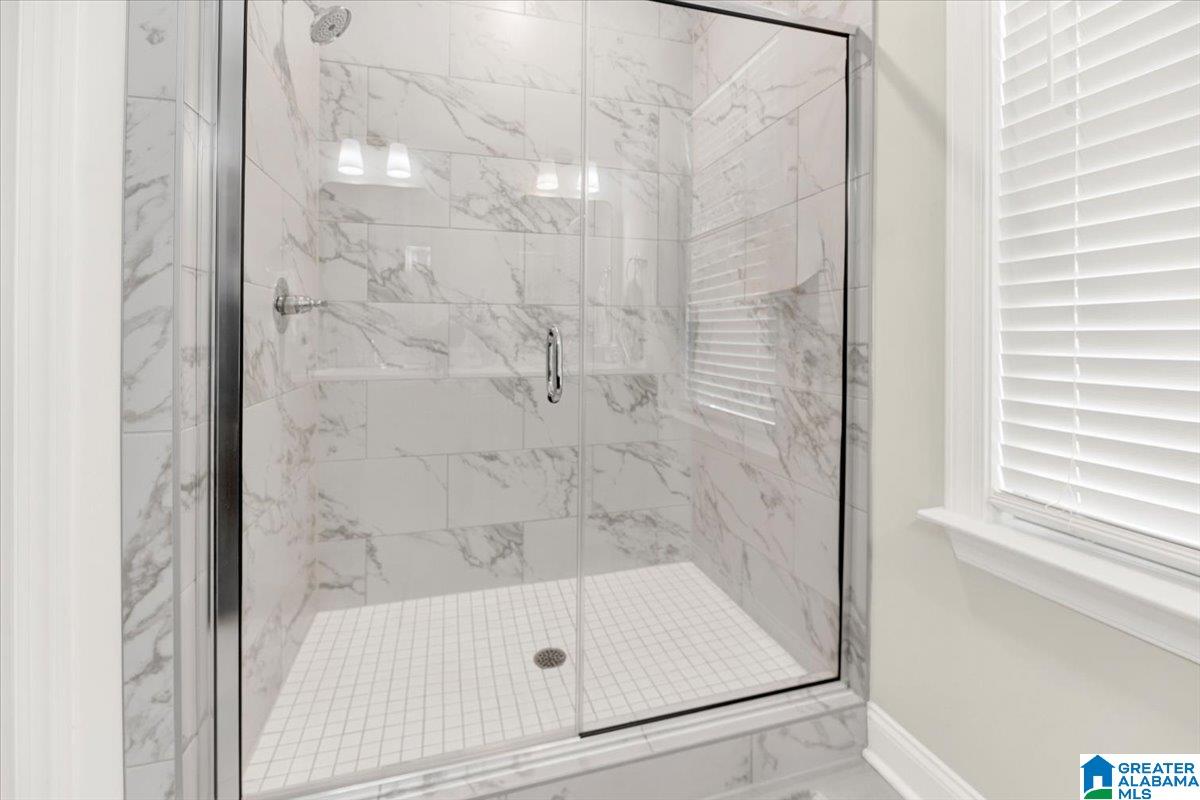 5732 LONG VIEW TRAIL