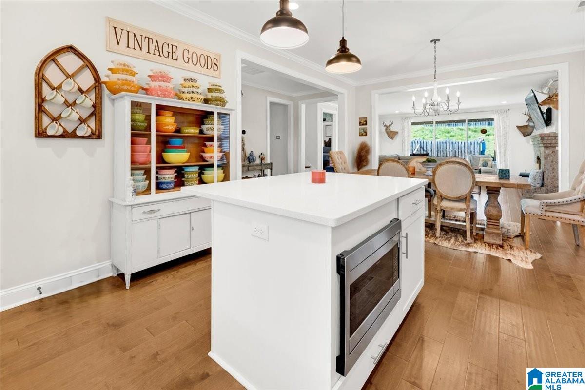 5732 LONG VIEW TRAIL