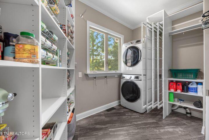 1800 Indian Shadows Drive