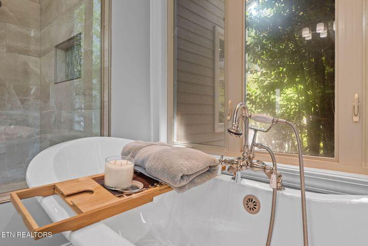 1800 Indian Shadows Drive