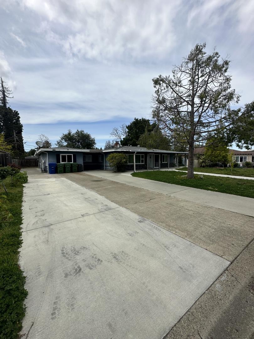 12461 Paseo Cerro