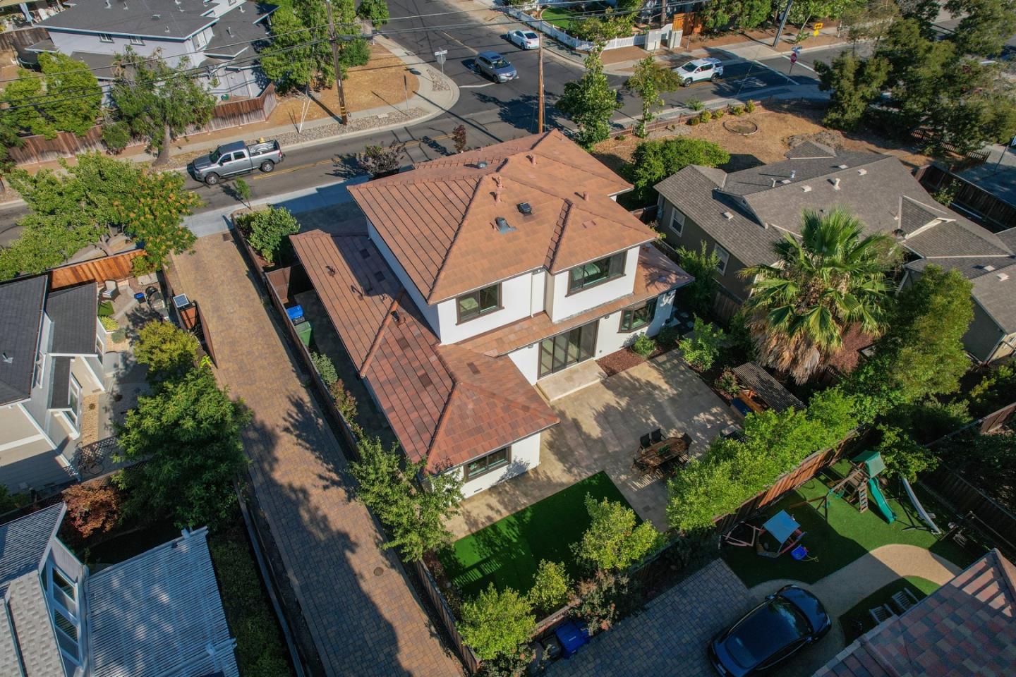 999 S San Tomas Aquino RD