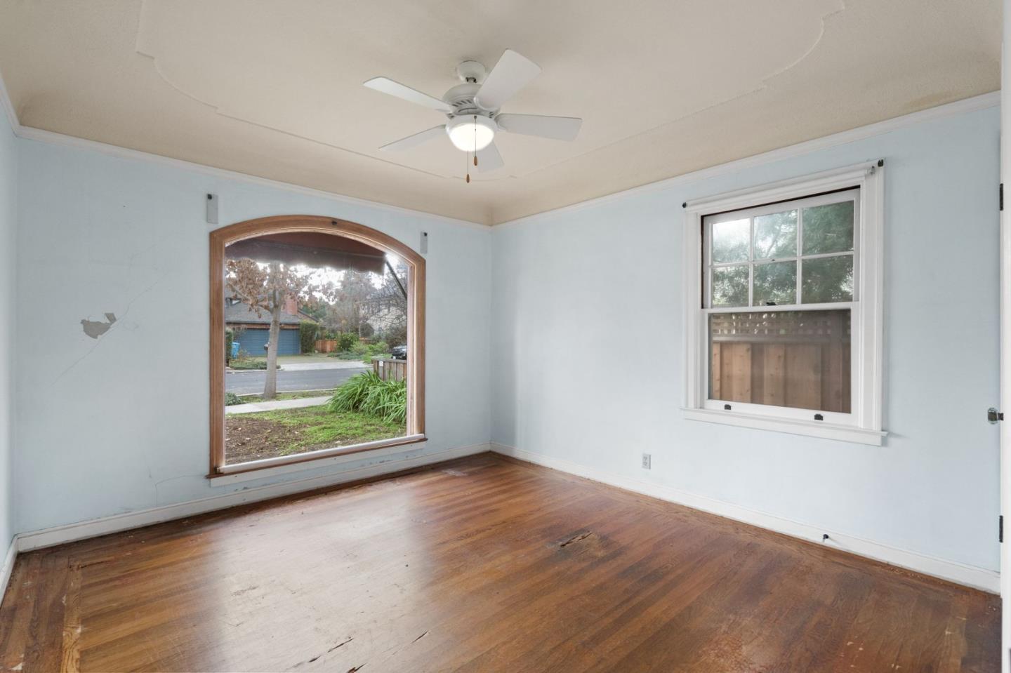 316 Princeton RD