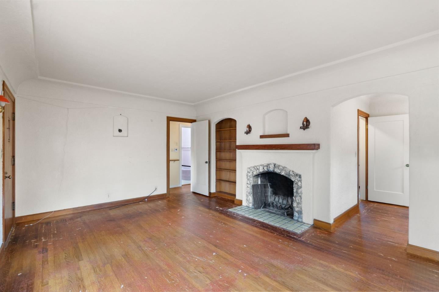 316 Princeton RD