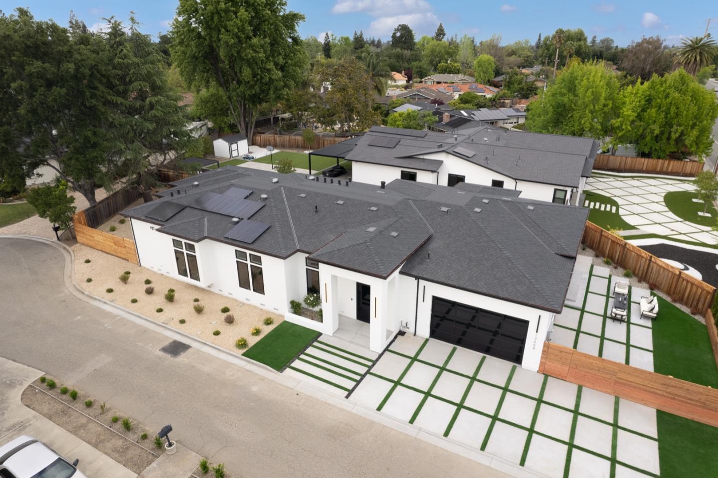 12668 Sun Valley CT