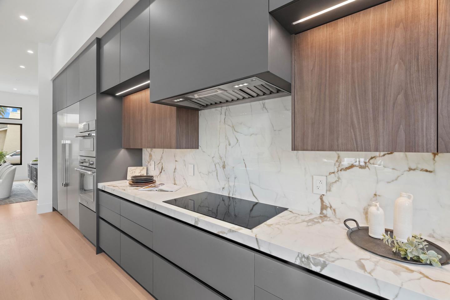 12668 Sun Valley CT
