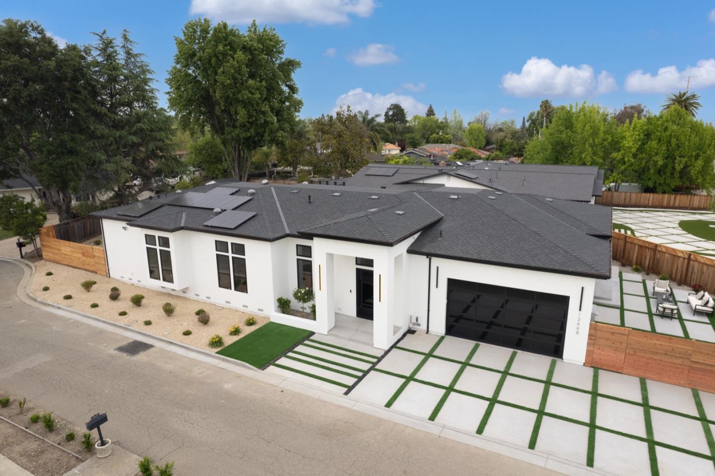 12668 Sun Valley CT