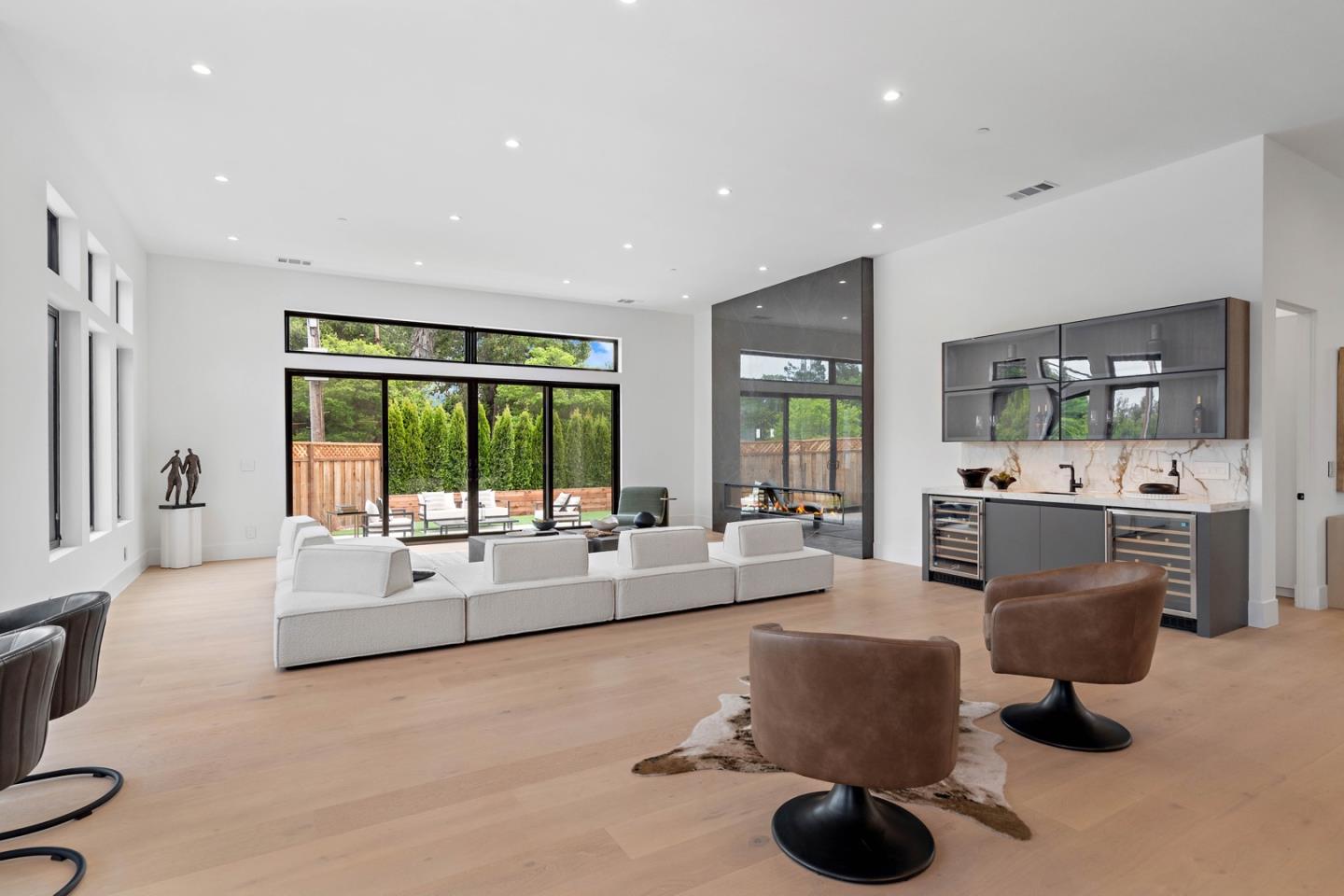 12668 Sun Valley CT
