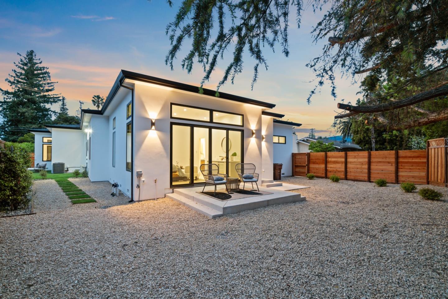 12668 Sun Valley CT