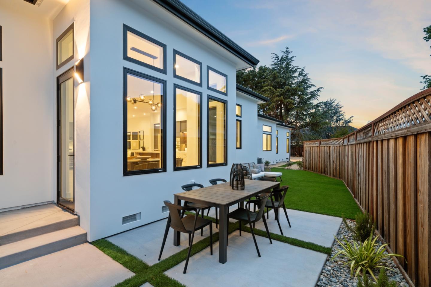 12668 Sun Valley CT