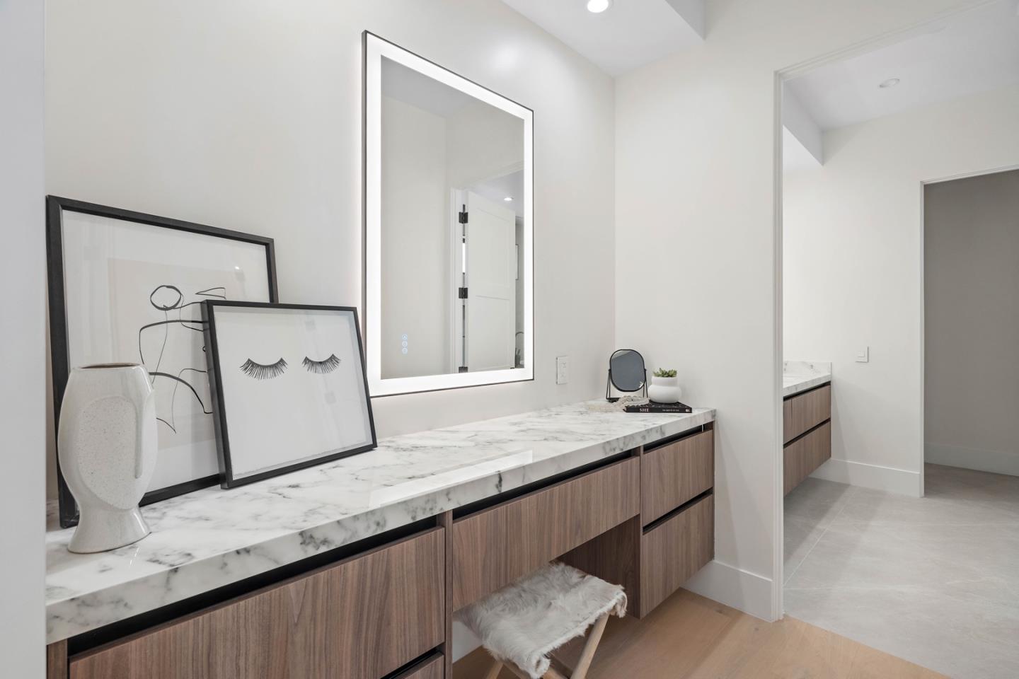 12668 Sun Valley CT