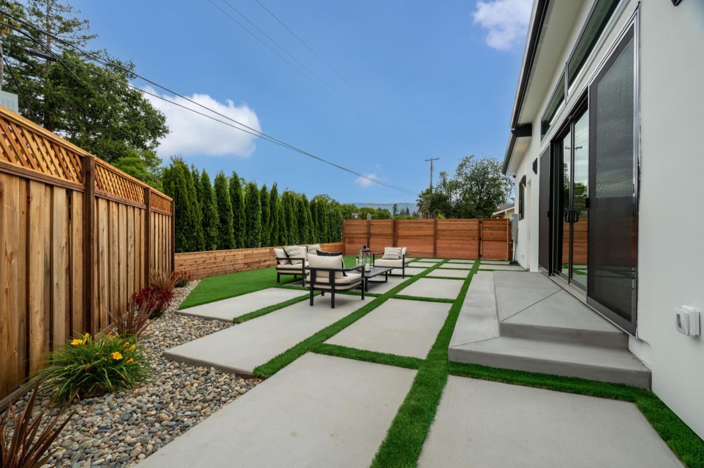 12668 Sun Valley CT