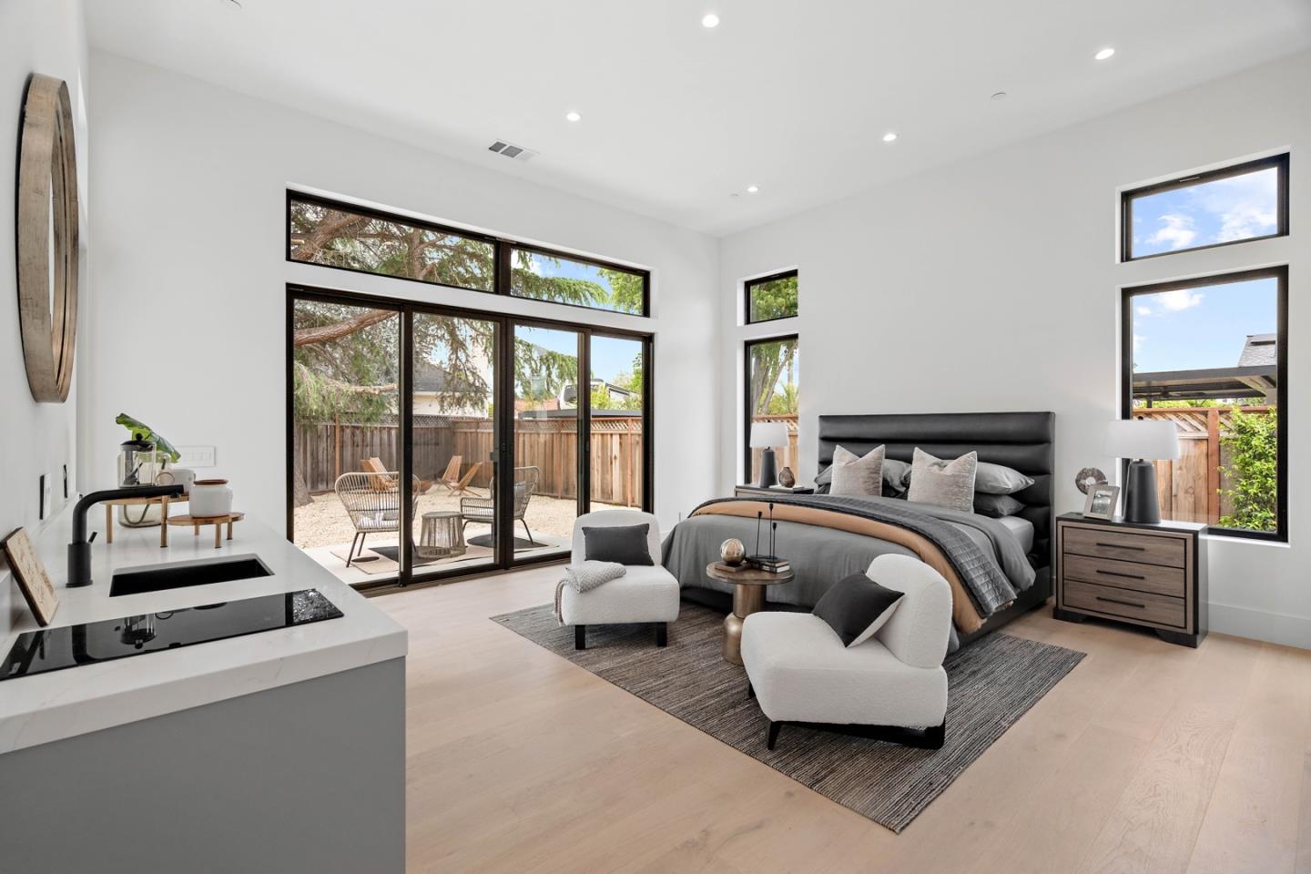 12668 Sun Valley CT