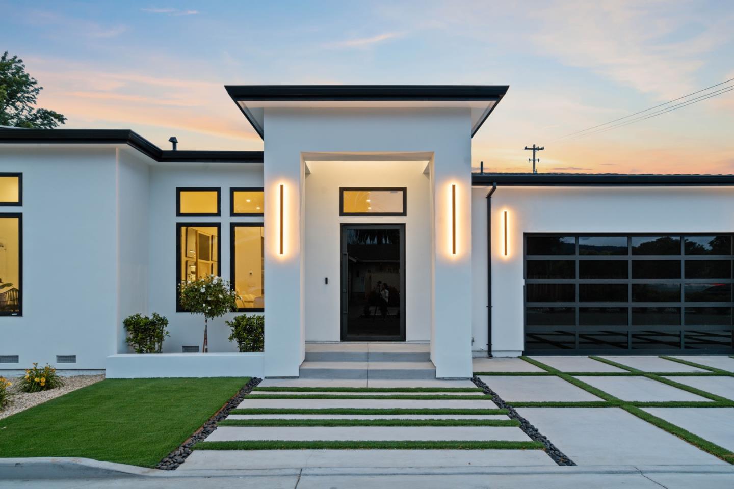 12668 Sun Valley CT