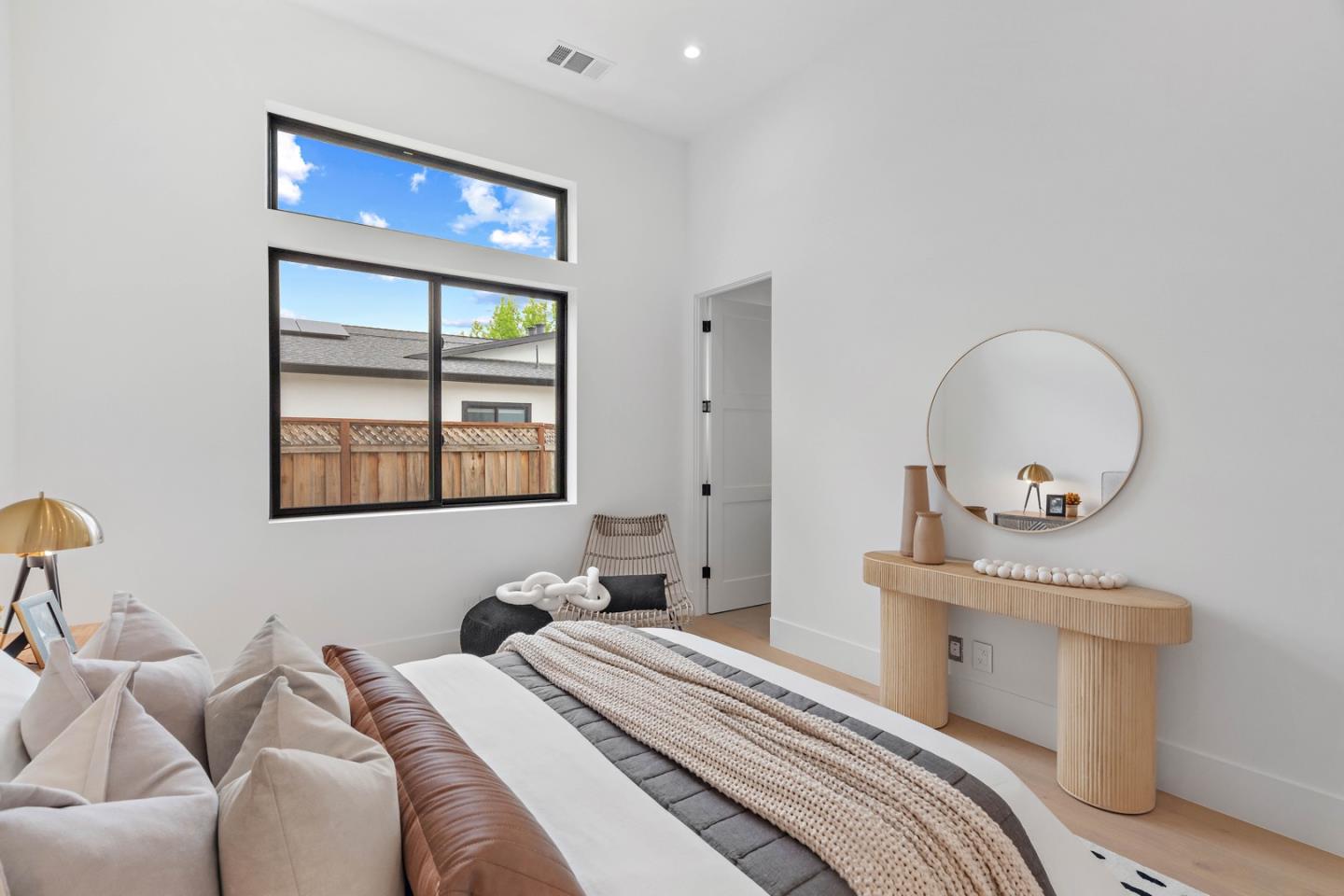 12668 Sun Valley CT