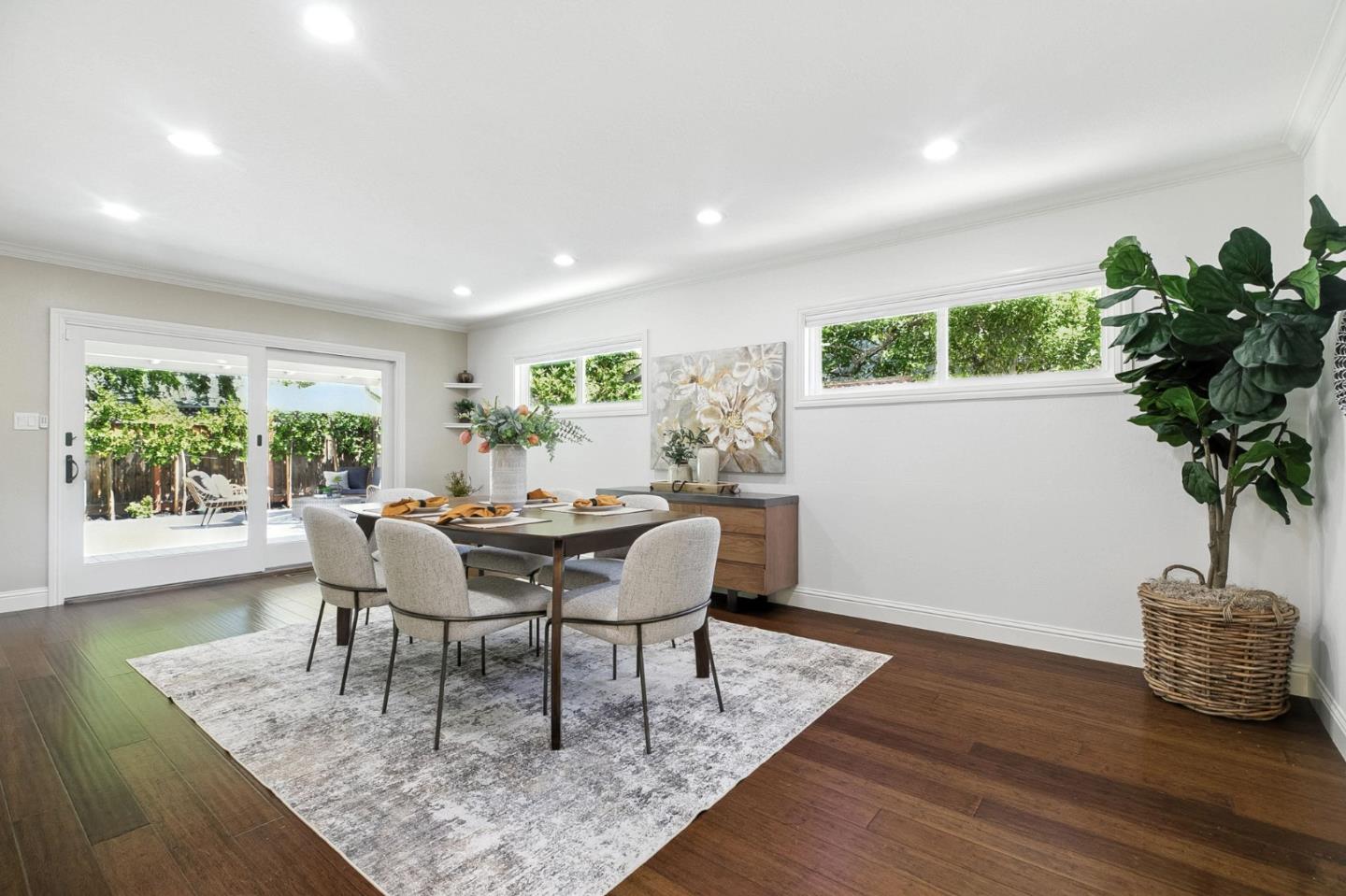 1869 Walnut Drive