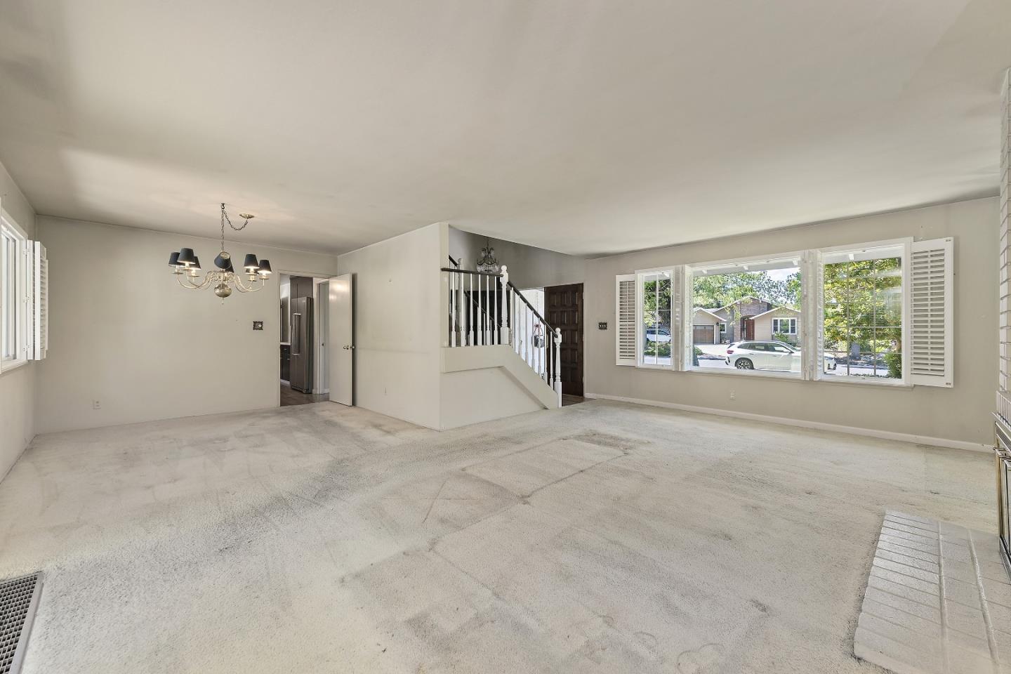 108 Vallecitos Way
