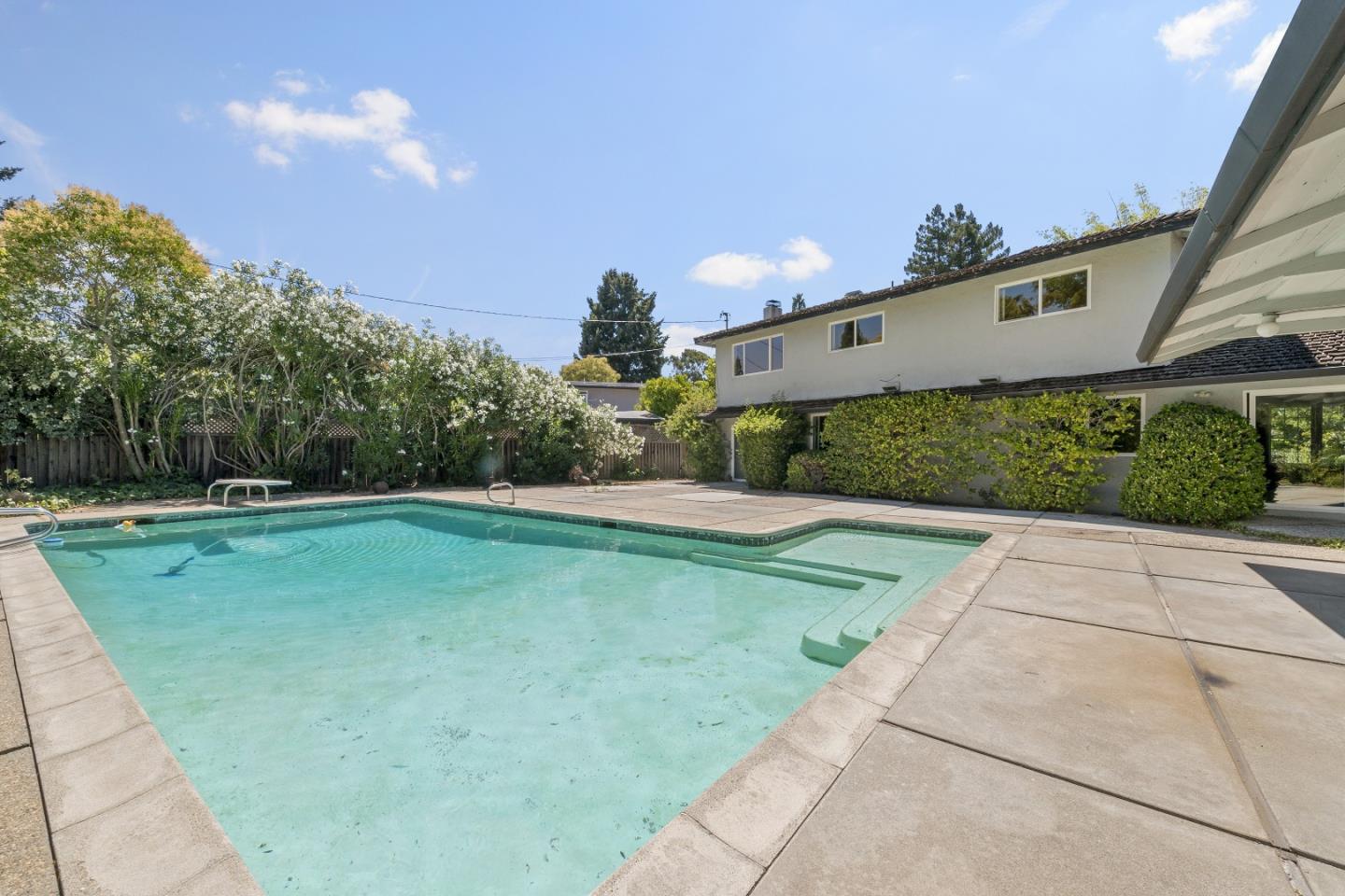 108 Vallecitos Way