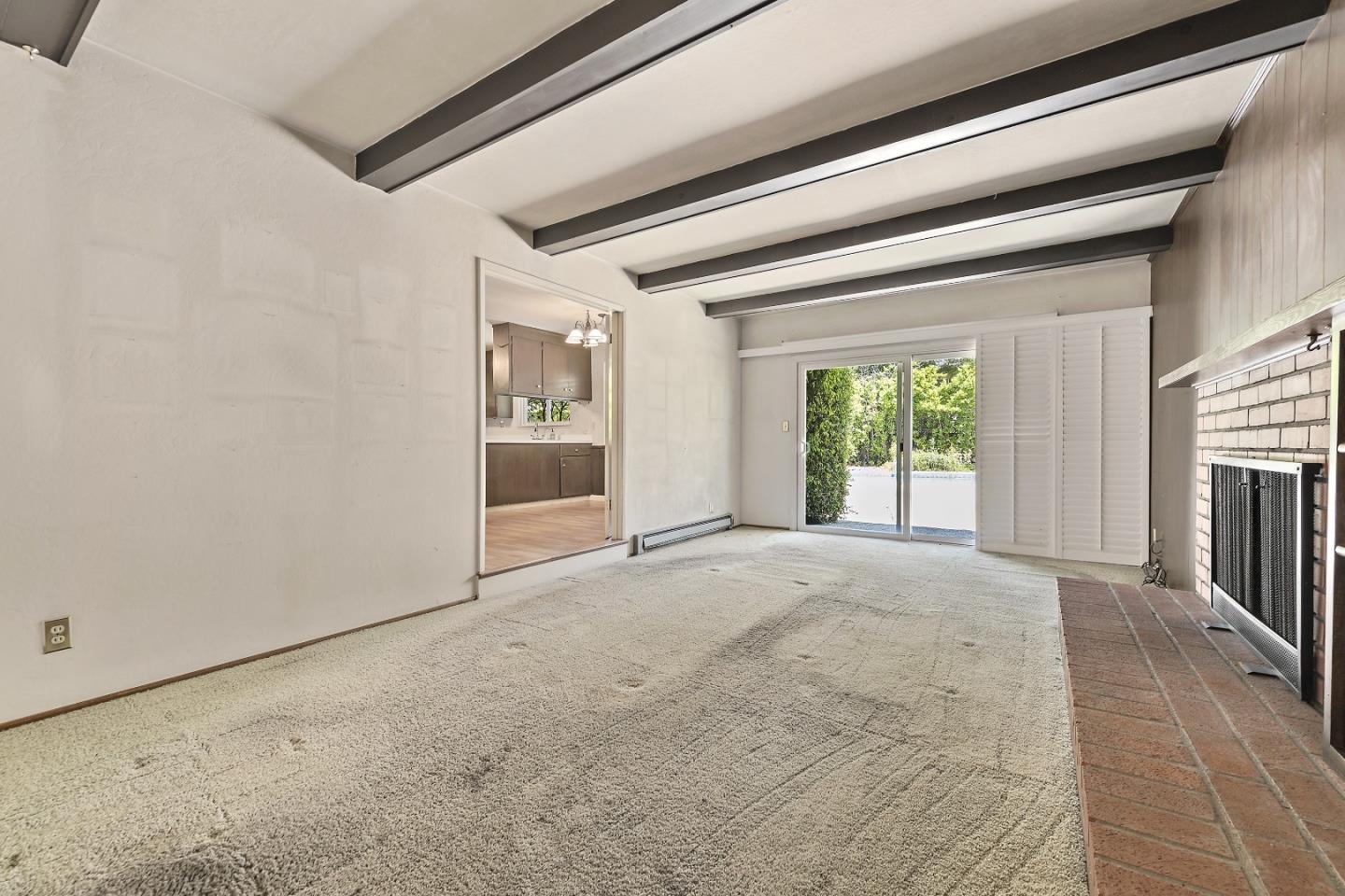 108 Vallecitos Way