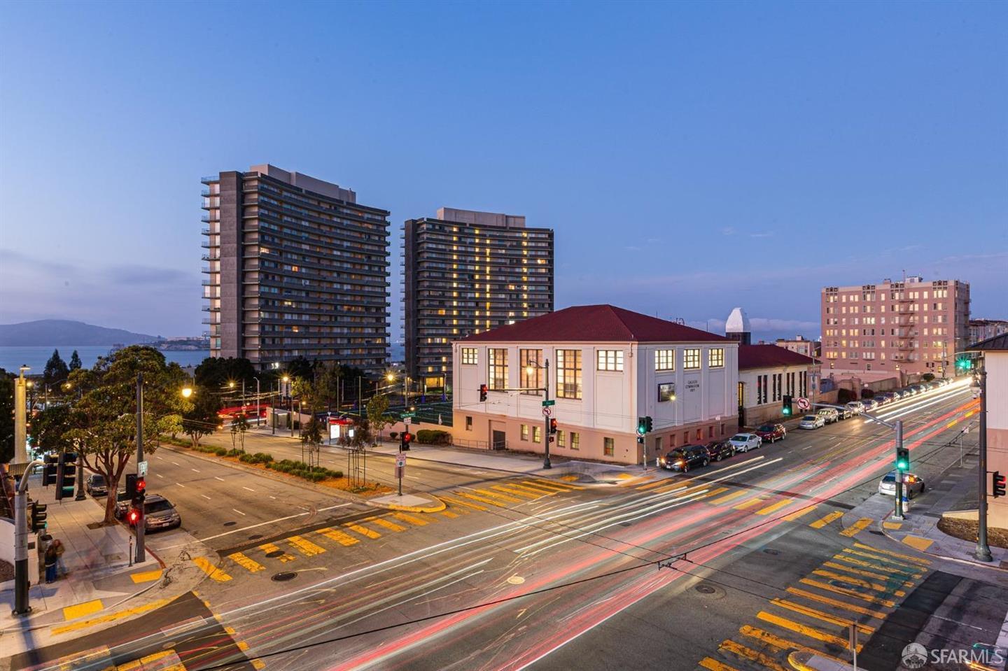 1111 Bay Street 307