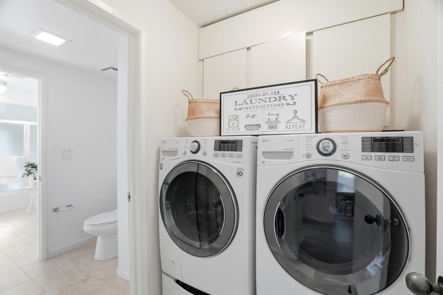 43524 Ocaso Corte Street