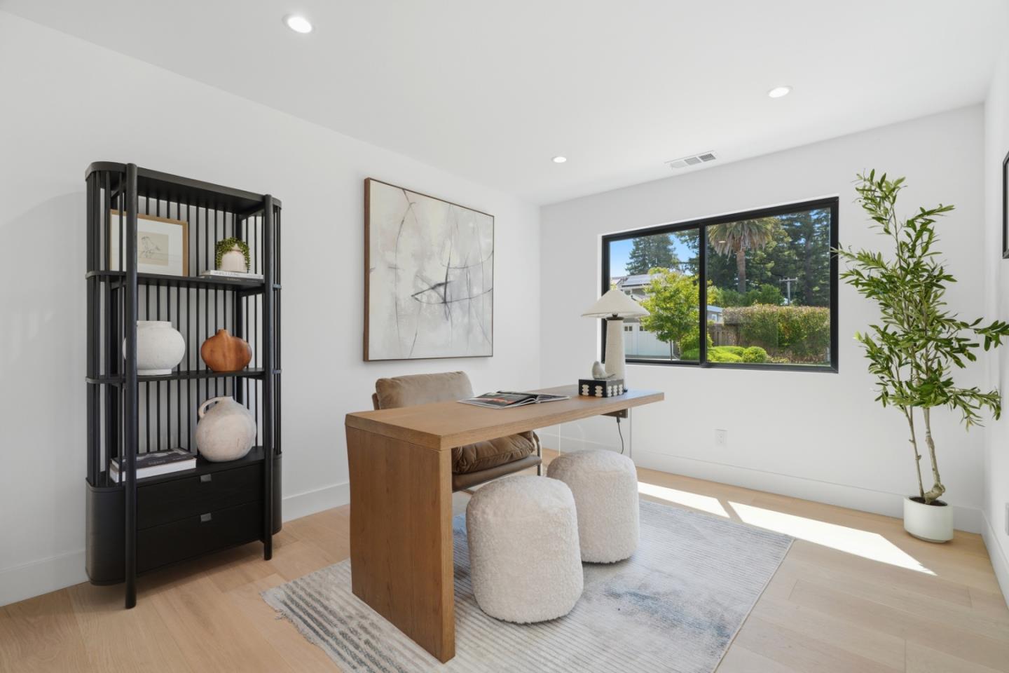 1389 Chelsea DR