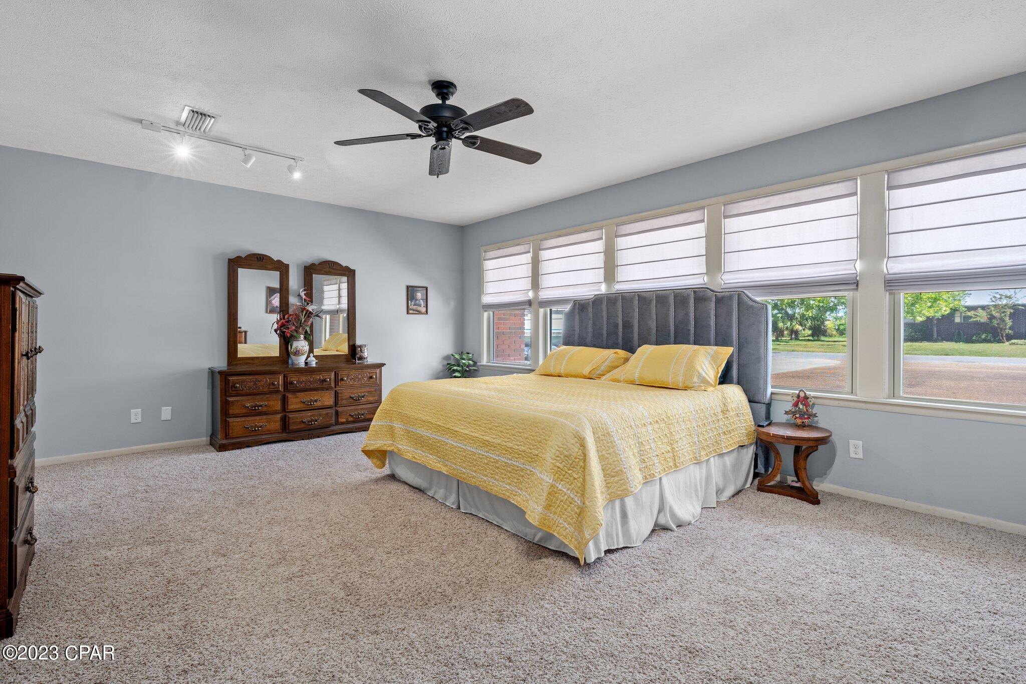 7103 Yellow Bluff Road