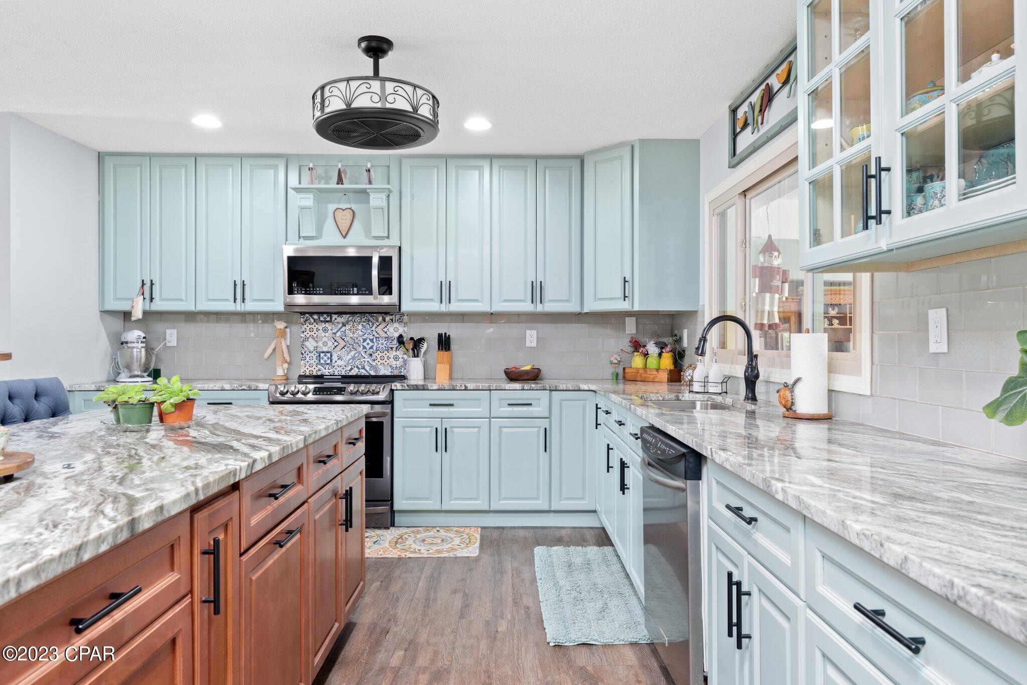 7103 Yellow Bluff Road