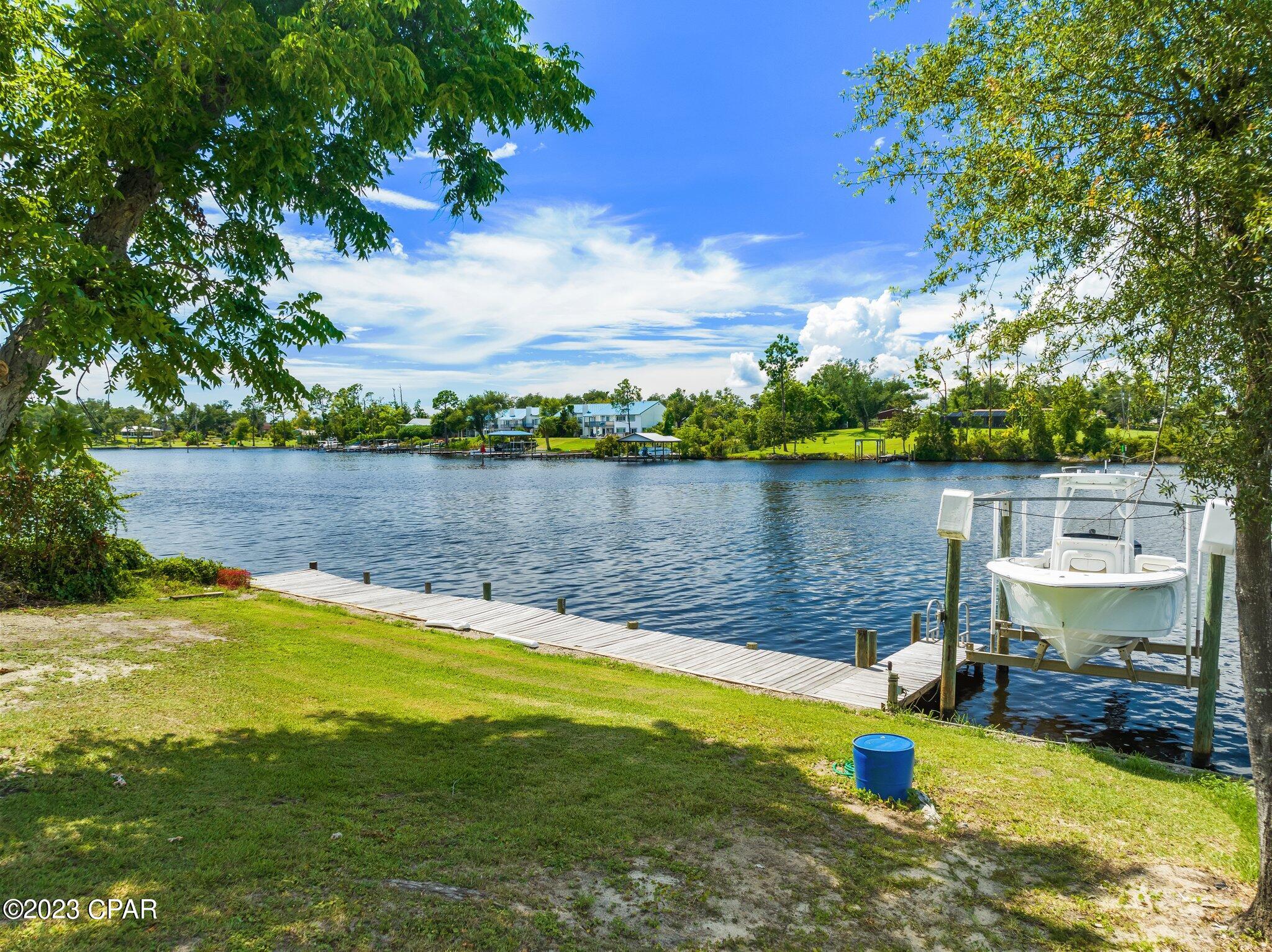 7103 Yellow Bluff Road