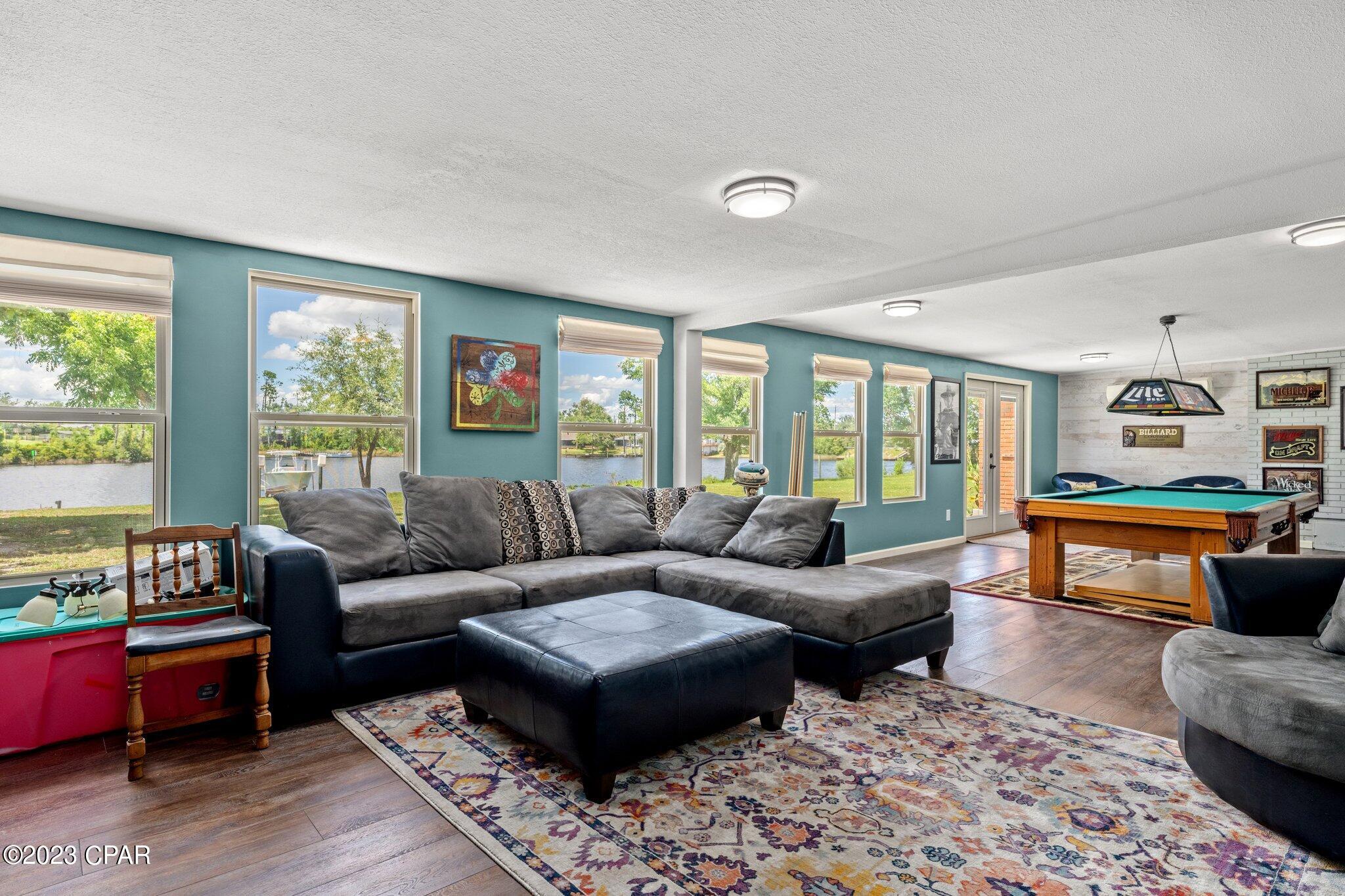 7103 Yellow Bluff Road