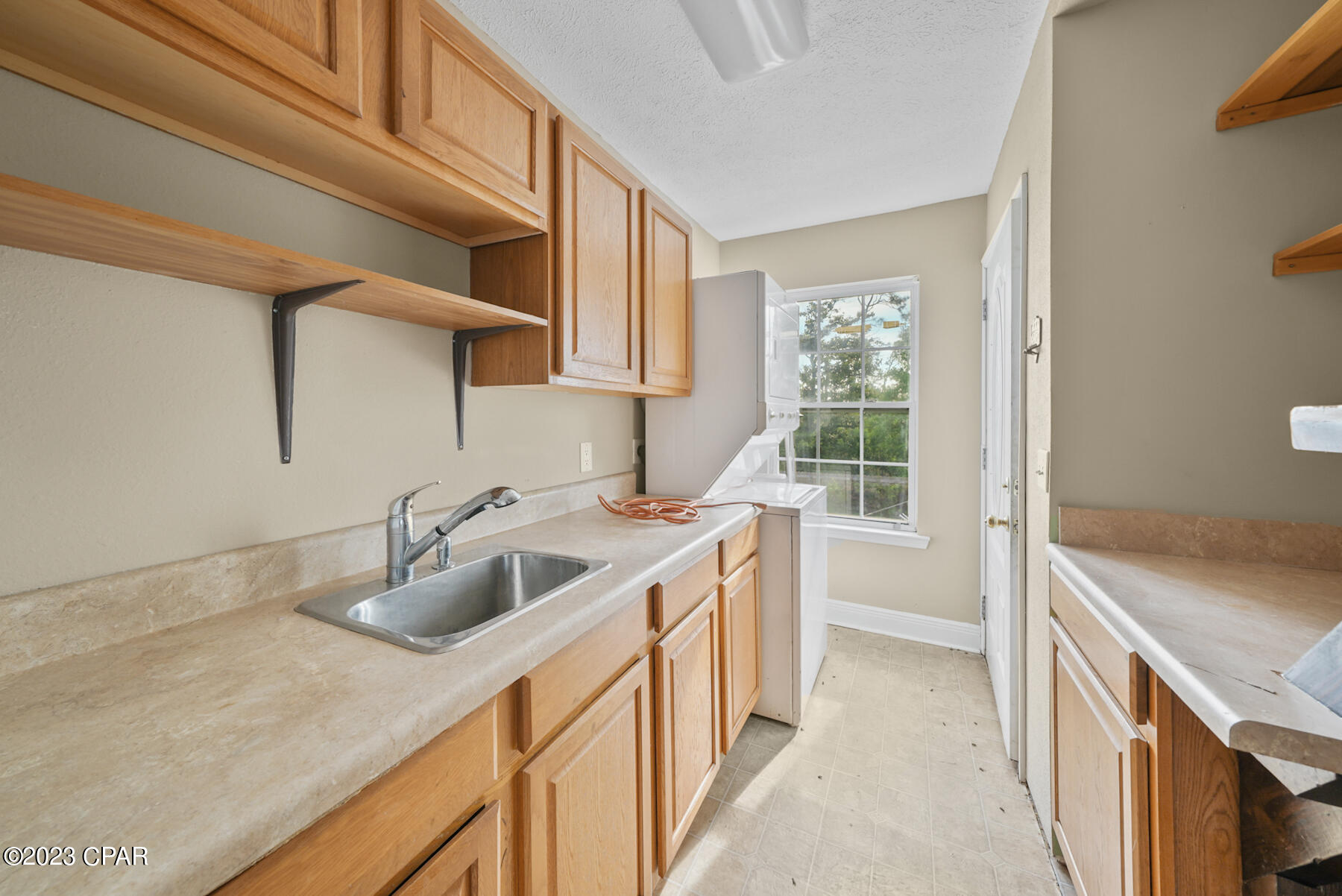 3714 W Highway 390 Highway