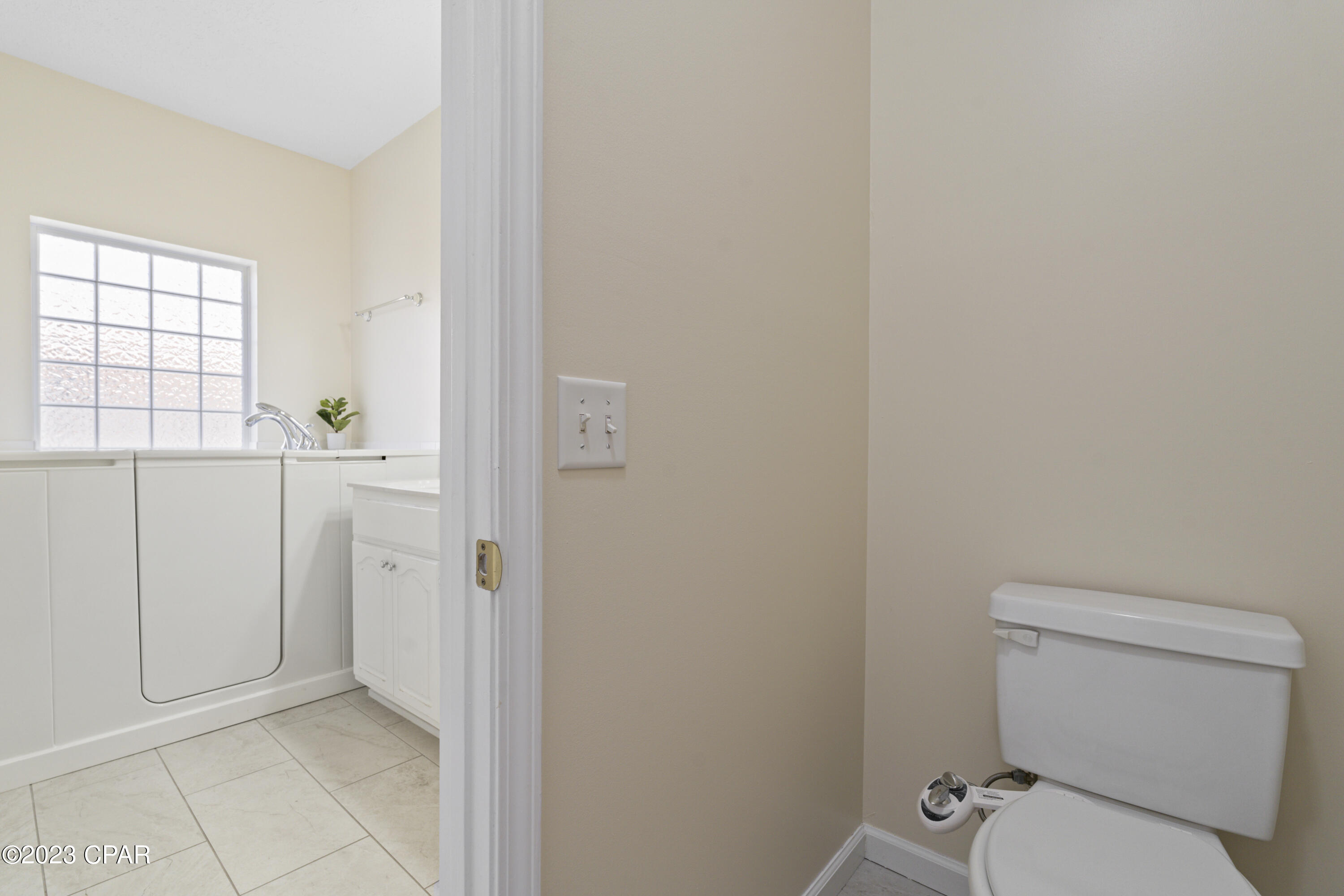 2210 Camryn's Crossing