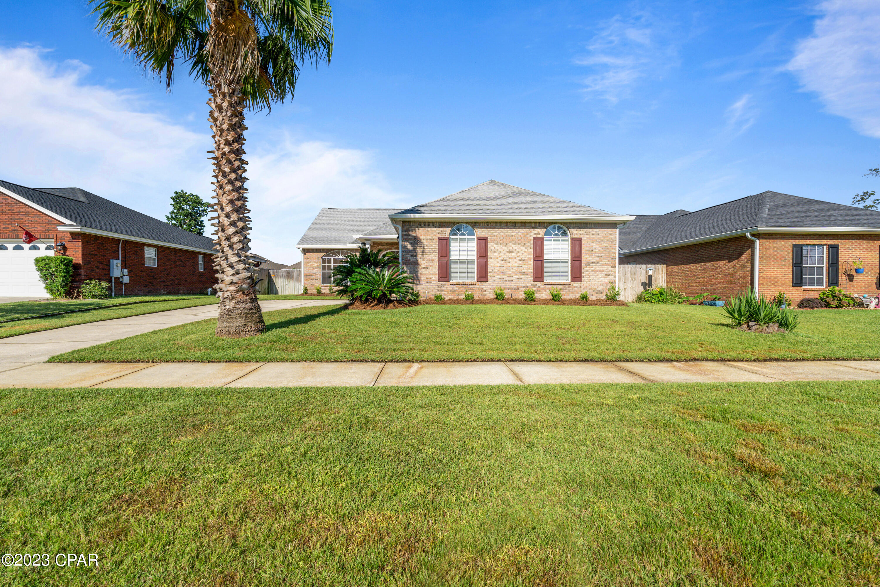 2210 Camryn's Crossing